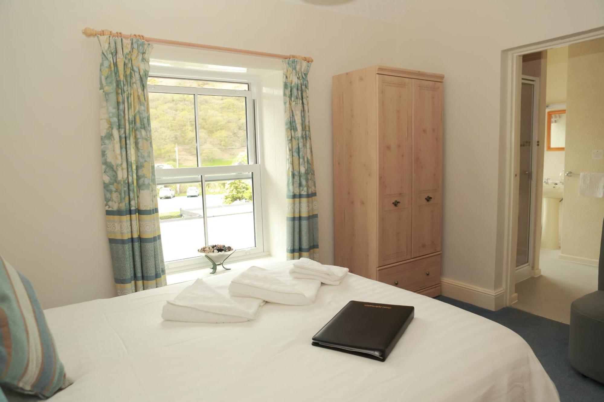 The Dolgoch Bed & Breakfast Bryn-crug Oda fotoğraf