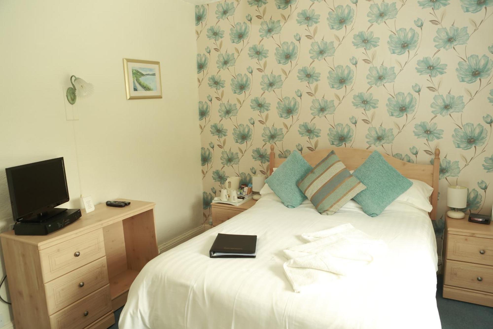 The Dolgoch Bed & Breakfast Bryn-crug Oda fotoğraf