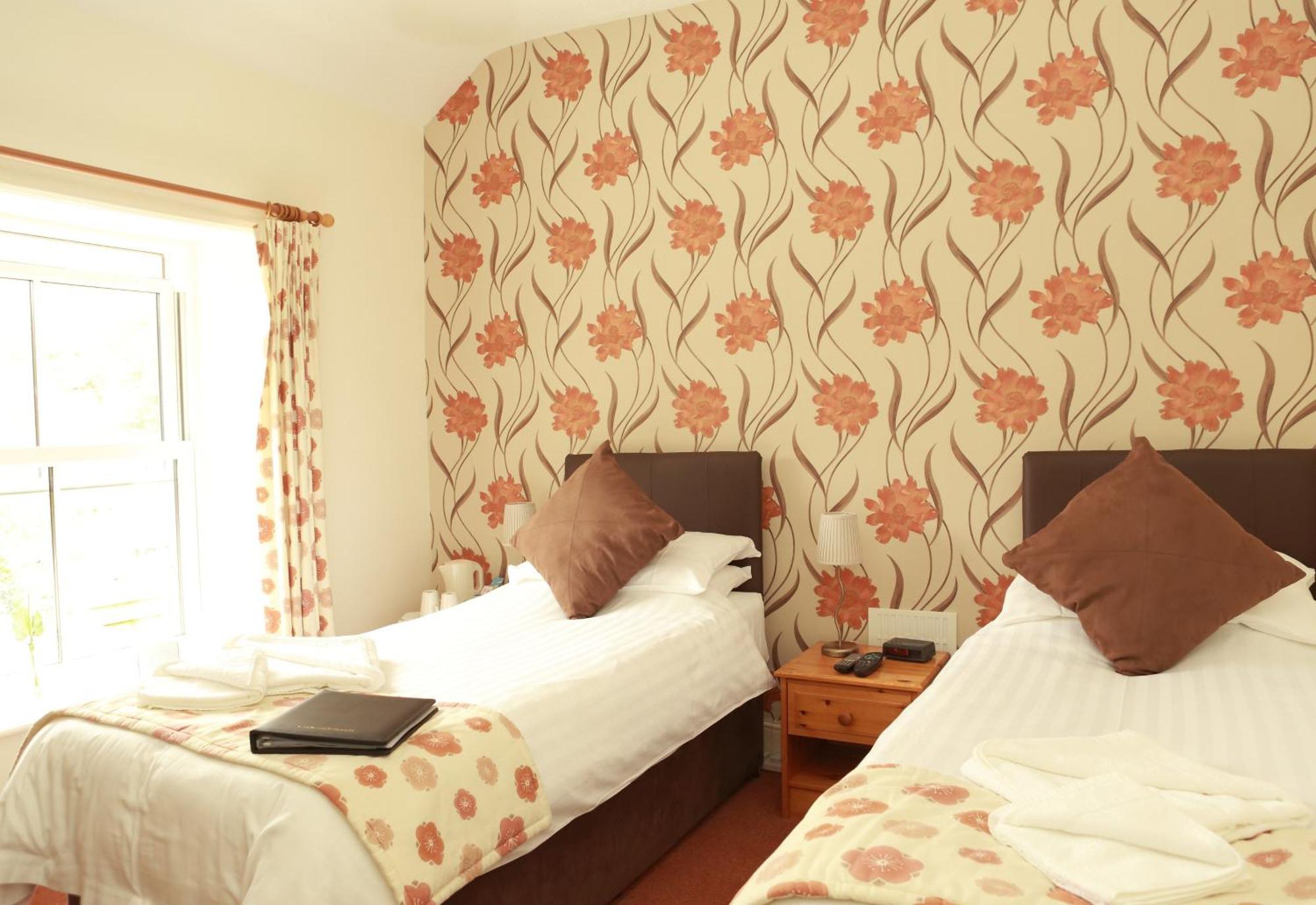 The Dolgoch Bed & Breakfast Bryn-crug Oda fotoğraf