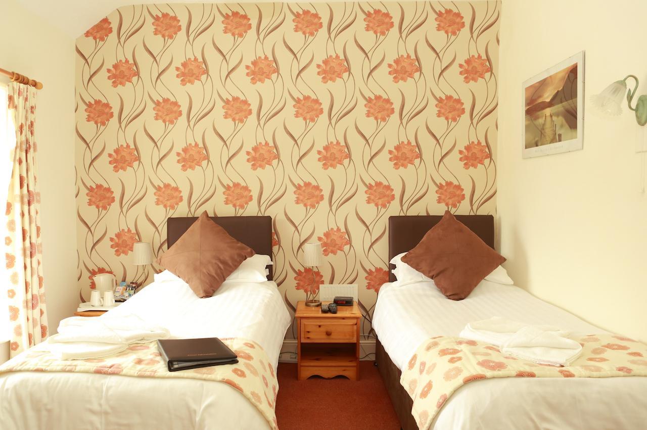 The Dolgoch Bed & Breakfast Bryn-crug Oda fotoğraf